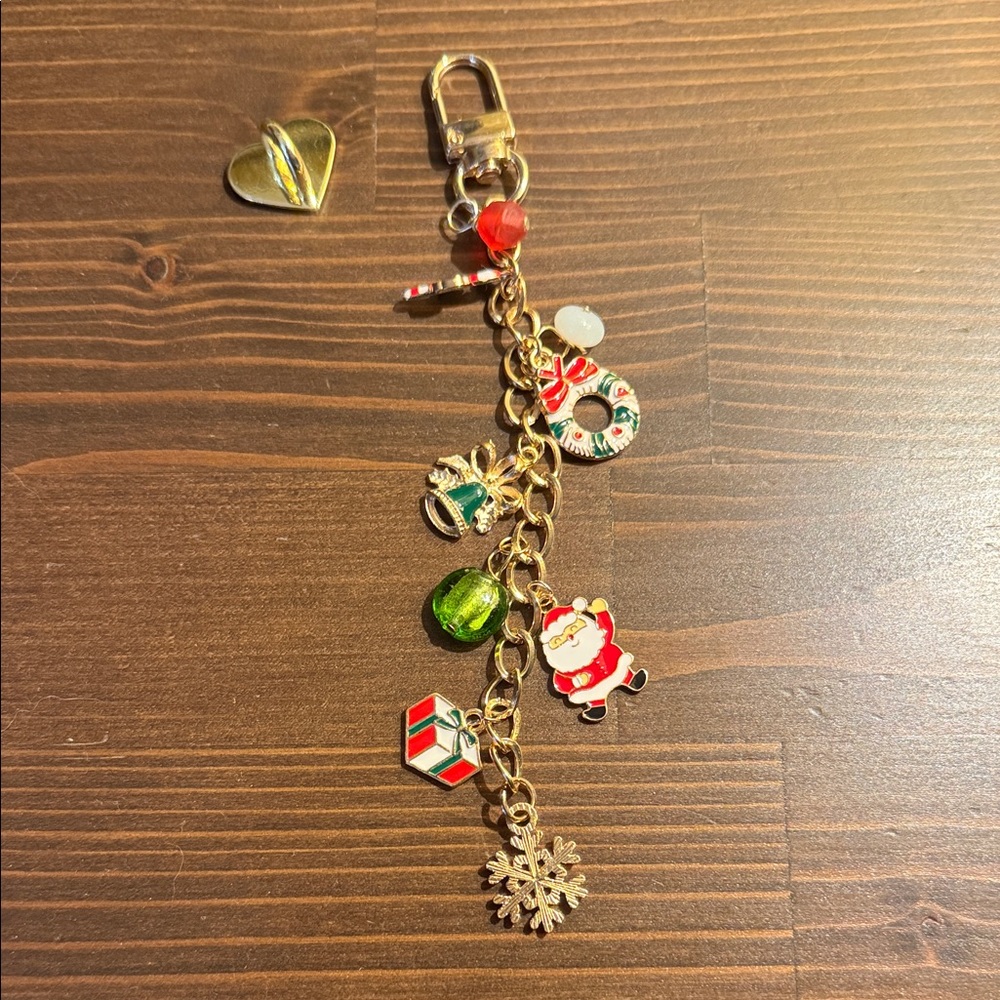 Festive Gold Purse or Kindle Charms with Santa and Holiday cheer!